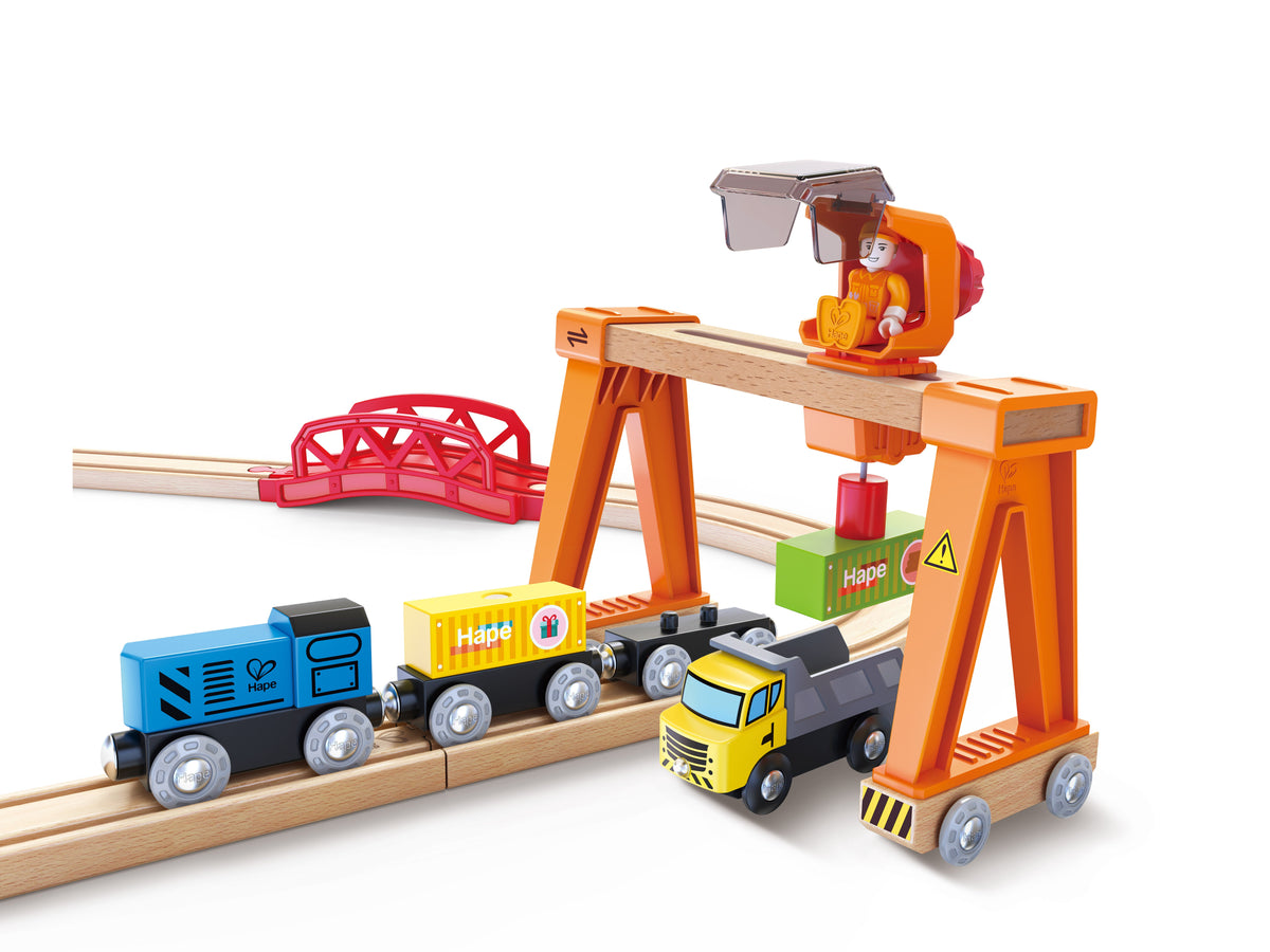 Hape Lift & Load Harbour Set — additional product view