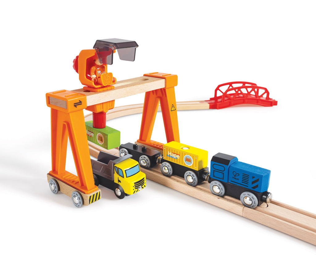 Hape Lift & Load Harbour Set — additional product view